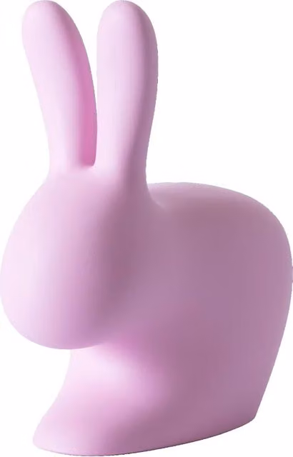 Sedia Baby Rabbit Qeeboo in polietilene rosa opaco per bambini e giardino
