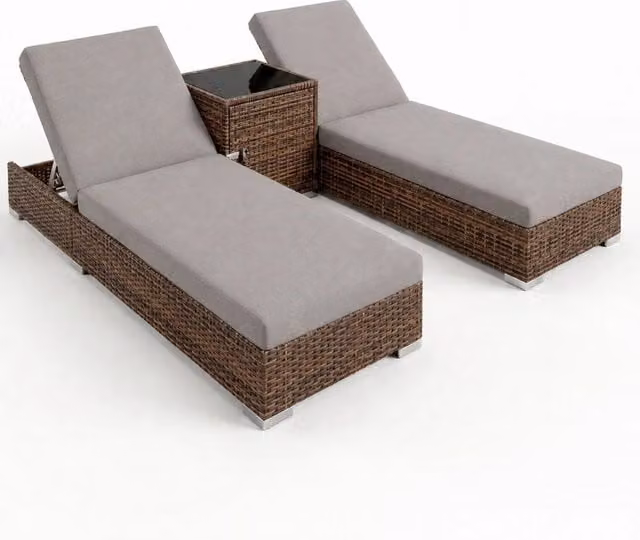 Set 2 Lettini Prendisole In Polyrattan Con Tavolino Contenitore E Cuscini Schienale Regolabile 5 Posizioni Sdraio Da Giardino Terrazzo Piscina Relax Arredo Esterno 184 x 60 x 21 Cm Marrone E Grigio