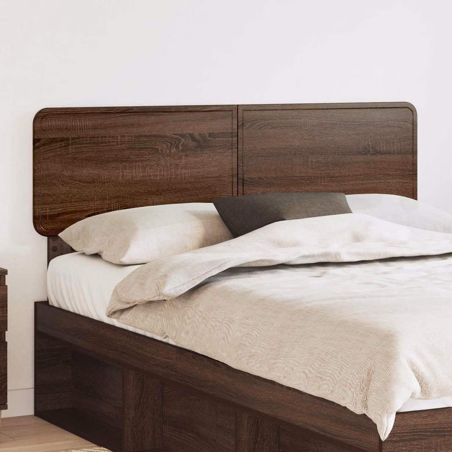 Testiera per letto vidaXL in legno ingegnerizzato rovere marrone con design minimalista