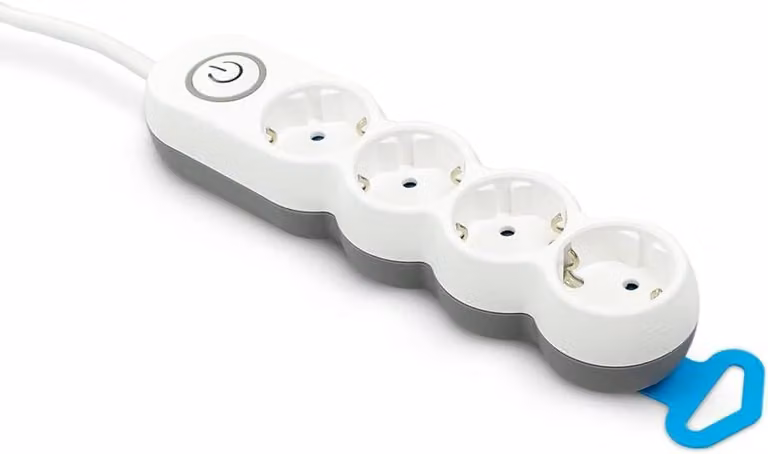 Ciabatta multipresa con 4 prese, con interruttore, cavo da 1,4 metri, colore bianco