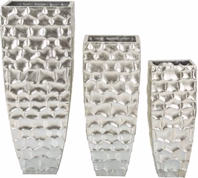 Tris di portavasi Argy alti Vikasa Home in metallo argento con design geometrico