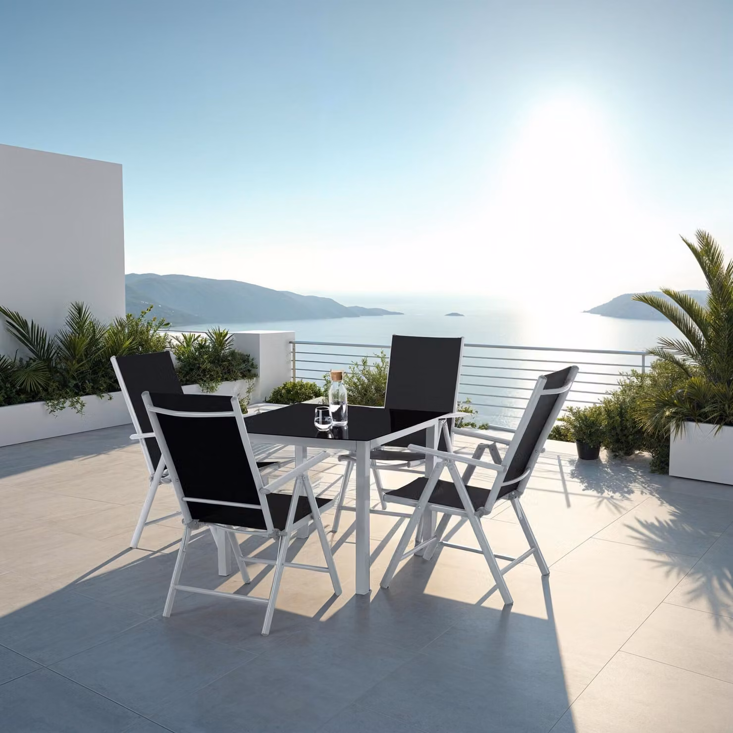 Set di tavolo e 4 sedie TecTake in alluminio verniciato argento con piano in vetro per giardino e terrazzo – 2