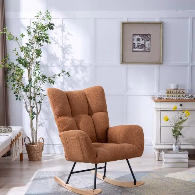 Sedia a dondolo Chicfurn con schienale ergonomico e braccioli in tessuto bouclé marrone