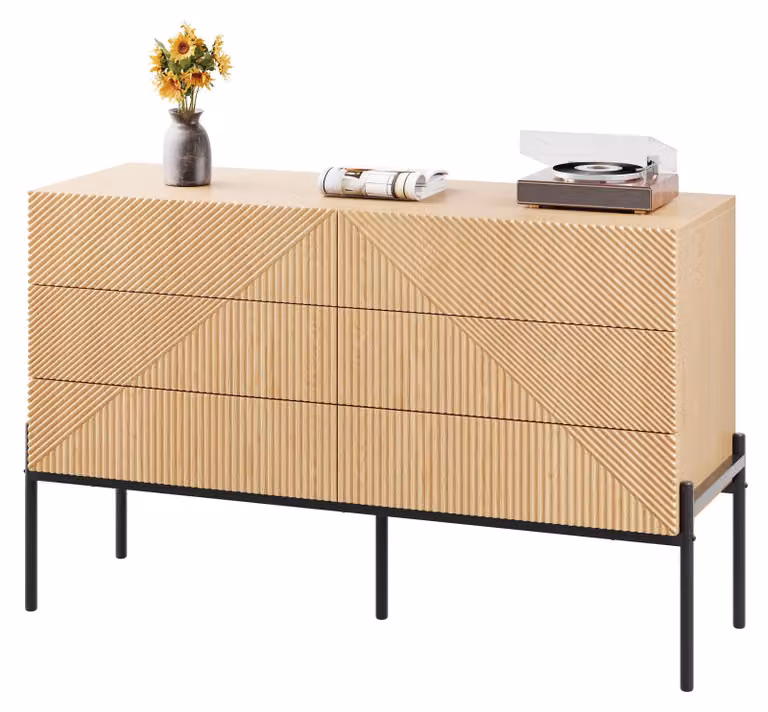 Comò Moonbite con sei cassetti e struttura 3D diagonale, mobile contenitore da 115,5 cm su gambe in ferro nero, guide silenziose, pannello MDF, finitura naturale