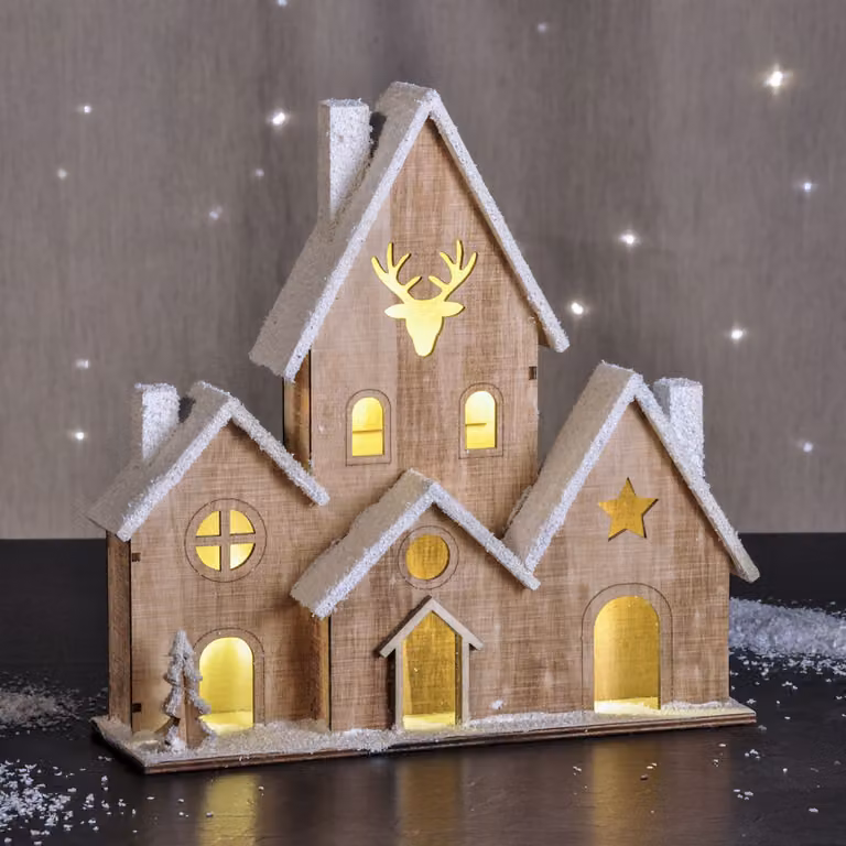 Casetta in legno illuminata a LED