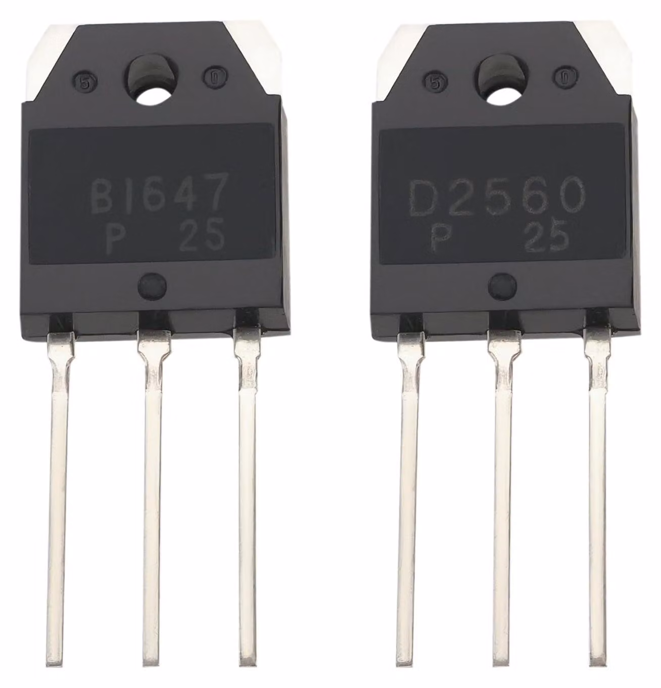 2 transistor NPN, modello 2SB1647 e 2SD2560, 150 V/15 A, con package TO-3P
