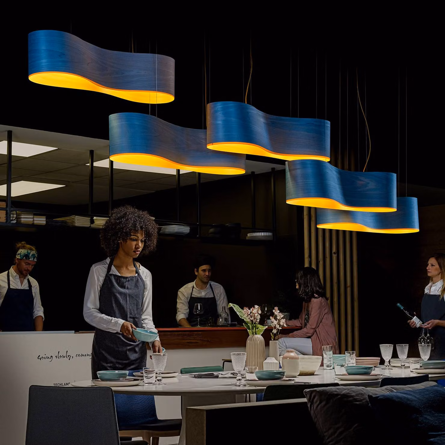 LZF LAMPS Lampada a sospensione New Wave, dimmerabile, Blu, Soggiorno / Sala da pranzo, Legno, Design, Lampada a sospensione
