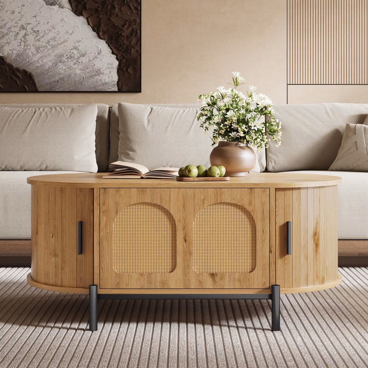 Tavolino ovale Merax con ante scorrevoli in rattan, tavolino da salotto in MDF effetto legno, tavolino da divano con gambe in metallo e vano portaoggetti, colore naturale