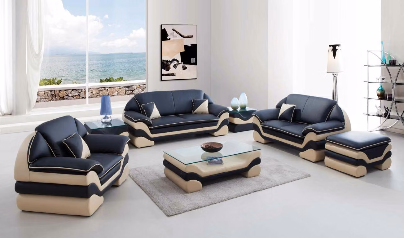Klassische Couch Polster Sofagarnitur 3+2+1 Komplett Set Leder Sofas Couchen