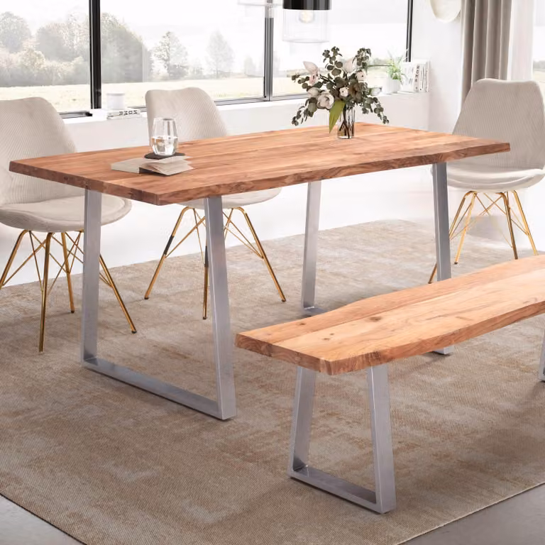 Tavolo da soggiorno 160 cm, rettangolare, in legno massello di acacia con bordo a taglio naturale, stile industriale. Tavolo da pranzo in legno massello, con piano in tronco d'albero e gambe in metallo argentato