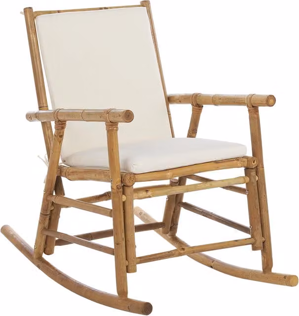 Sedia a dondolo boho BELIANI in bambù e rattan con cuscini bianchi per giardino, balcone o terrazza