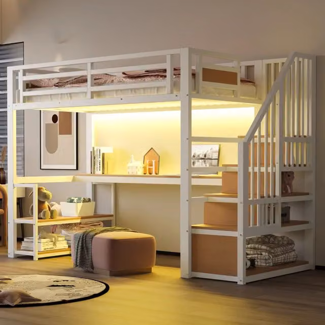 Letto a soppalco 90 × 200 cm con LED, presa, scrivania, mensole e scala contenitore, senza materasso, bianco