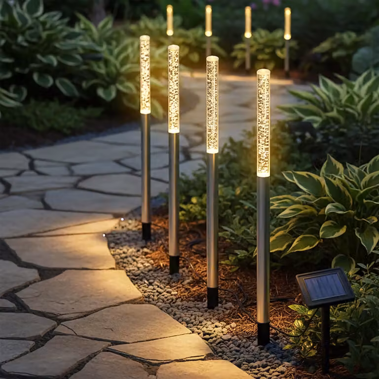 Lampada da giardino a LED solare da 43 cm con design a colonna a getto - Set da 4 - Lampada da sentiero a energia solare con luce bianca calda