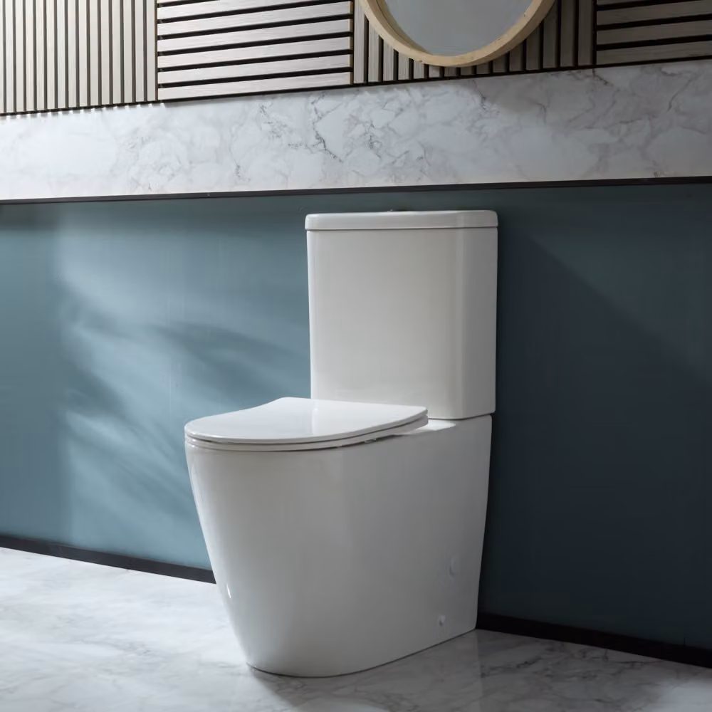 Sanitario WC Monoblocco Moderno con Sedile Soft-Close e Pulsante Scarico Nero - Brunswick