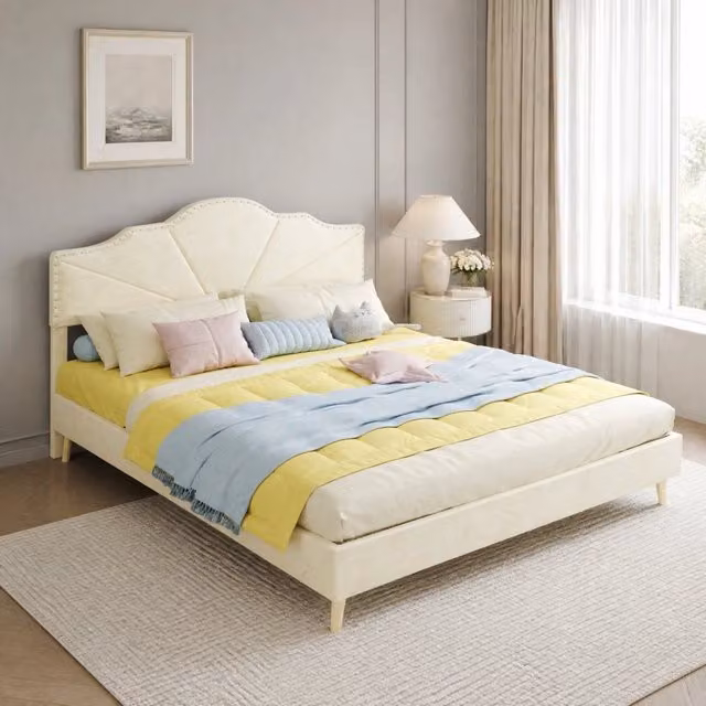 Letto matrimoniale 160x200 cm beige in tessuto con testiera geometrica e rete a doghe, senza materasso