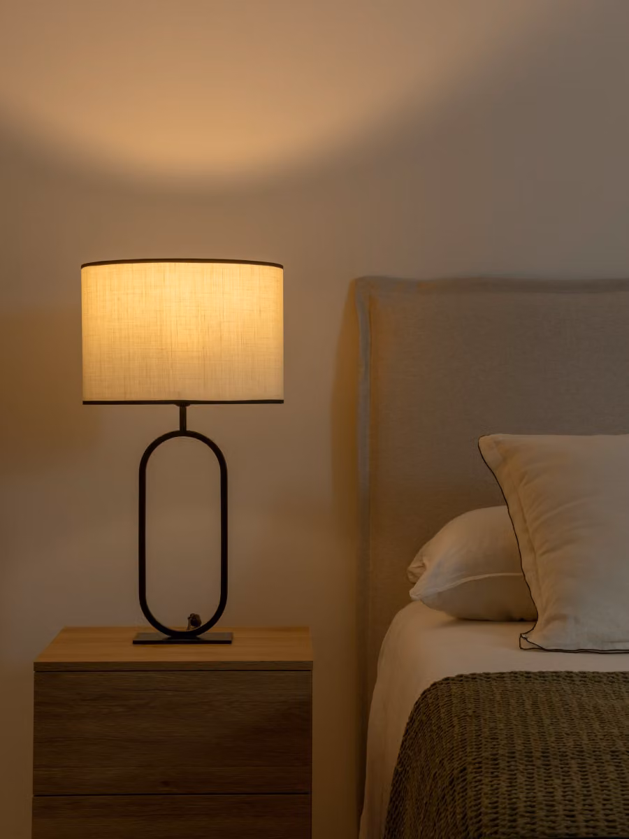 Lampada da tavolo Bourse Kenay Home in metallo e tessuto bianca e nera – 2
