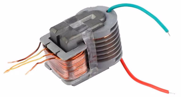 Alta frequenza, tensione elevata, trasformatore ad alta tensione, trasformatore flyback, generatore di impulsi