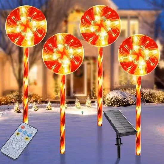 Set decorazioni natalizie: 4 lampade solari con 8 modalità per il giardino