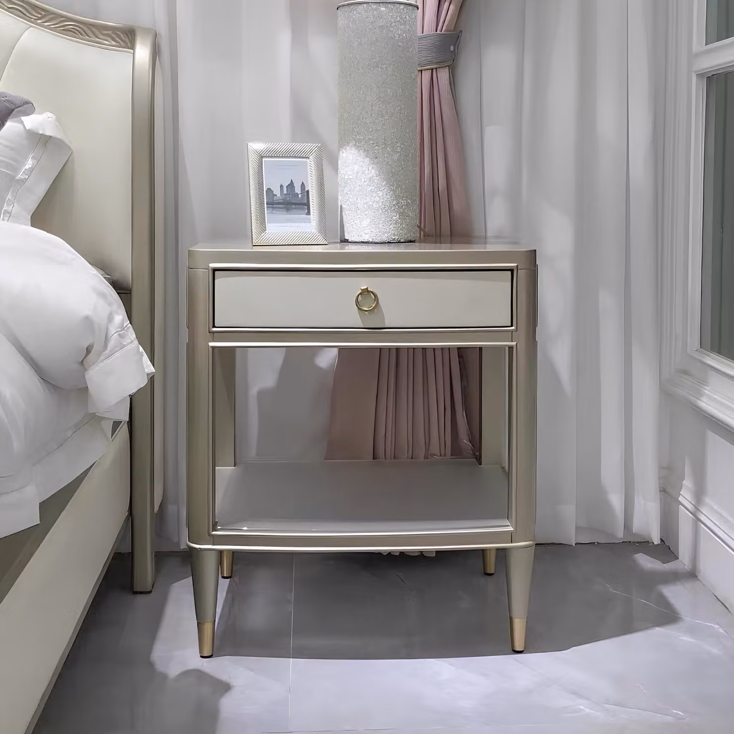 Nachttisch Nachttische Tisch Konsole Schlafzimmer Beistelltisch Modern Stil