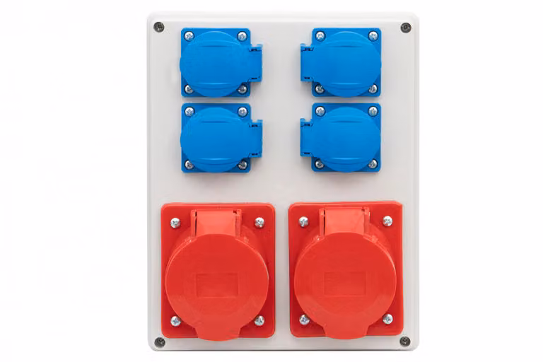 Quadro elettrico R-240 16A5p, 32A5p, 4x250V IP44 F-electro F3.0100