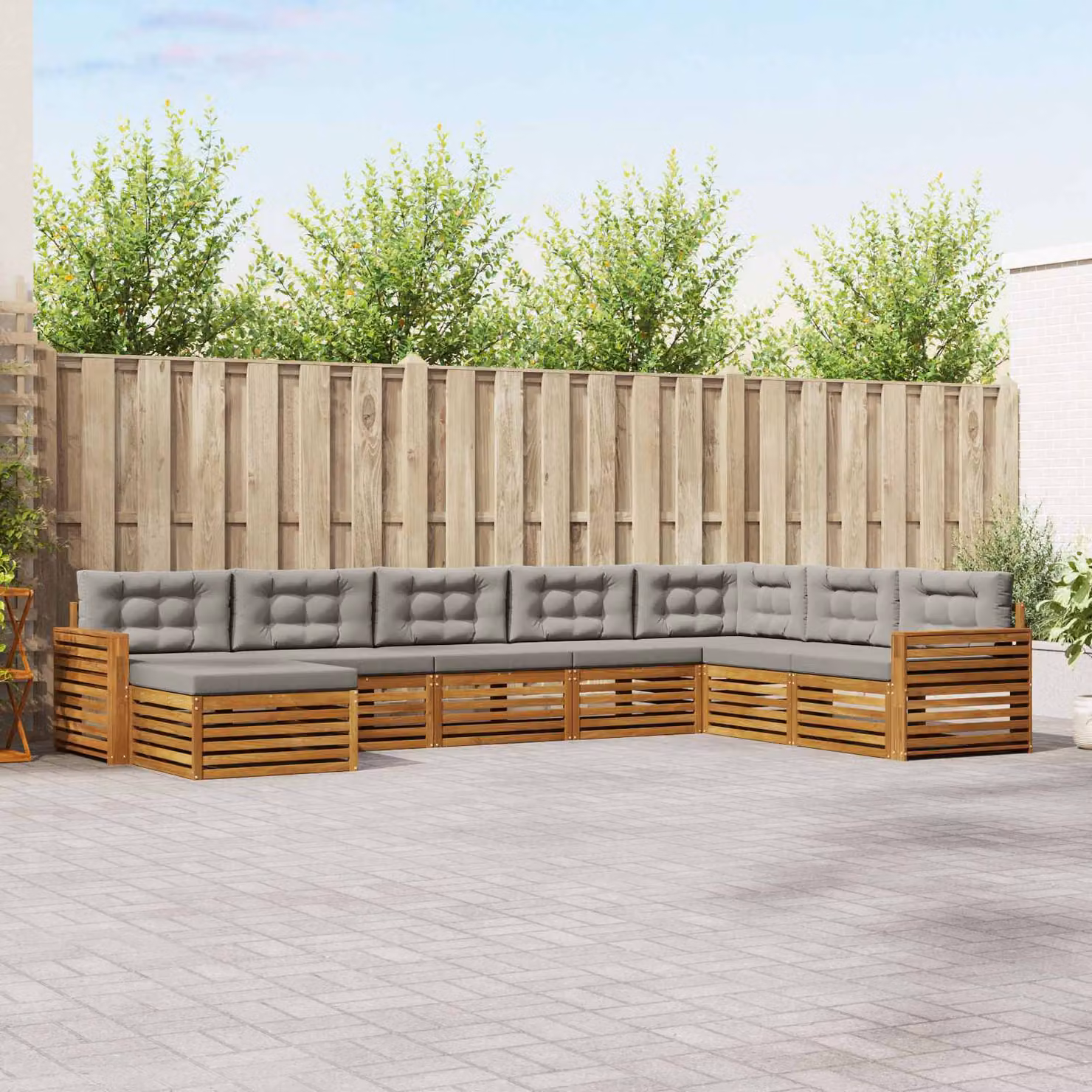 Set di divani da esterno vidaXL a forma di L composto da 8 pezzi in legno di acacia con cuscini inclusi, colore grigio e marrone