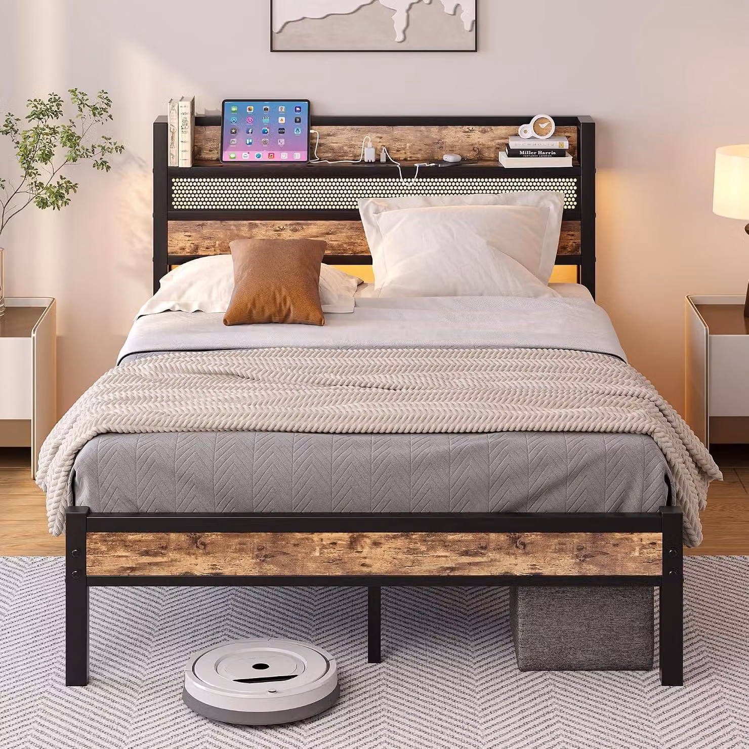 Letto matrimoniale in metallo 140x200 cm con spazio contenitore, luci LED e stazione di ricarica USB