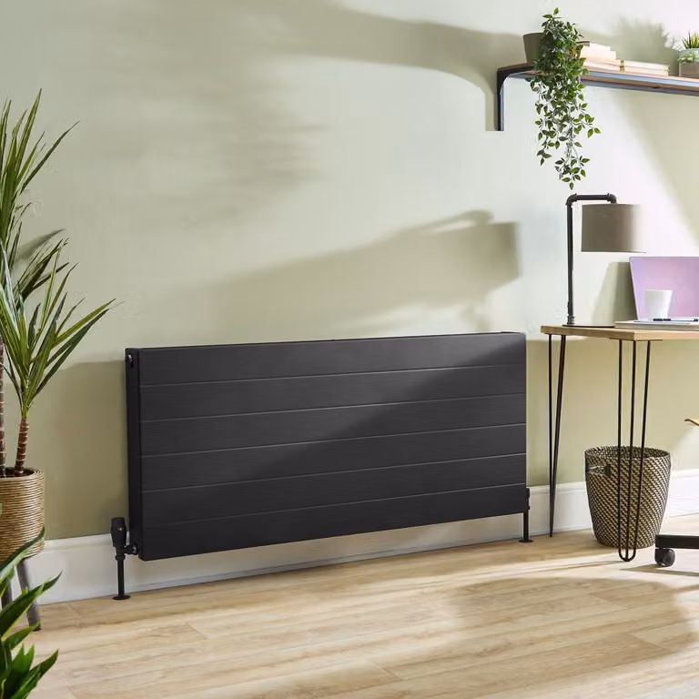 Radiatore Convettore Orizzontale Nero a Piastra - Tipo 22 - 600mm x 1400mm - Alora