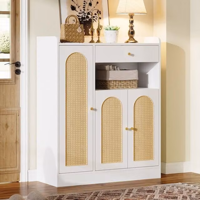 Mobile contenitore moderno SINGULARTY in rattan e MDF con ante a battente e ripiani, bianco e marrone, L: 110 cm, P: 35 cm, H: 35 cm