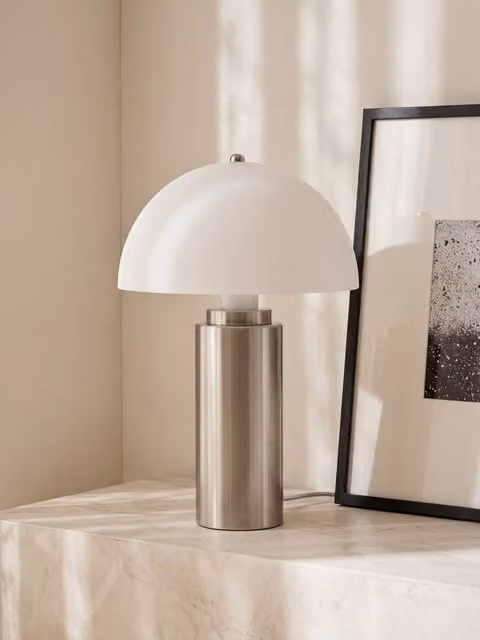Lampada da tavolo Lauren Kenay Home cromata e bianca in metallo e vetro