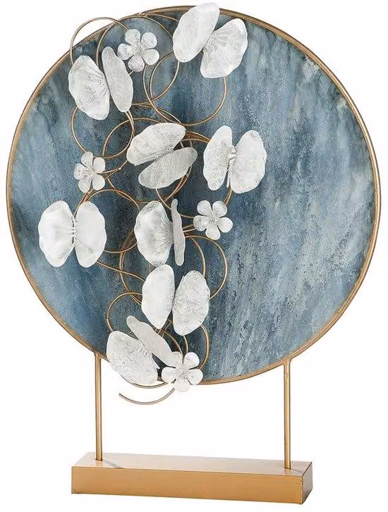 Azomor: elegante scultura decorativa in metallo con fiori nei colori oro, blu e bianco