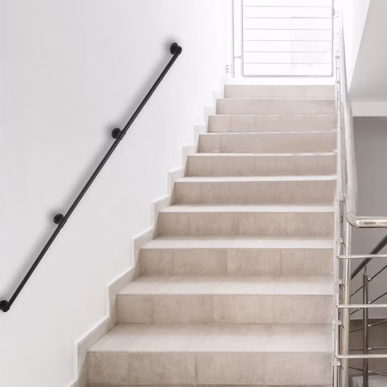 Corrimano per scale, materiale resistente, design elegante, nero