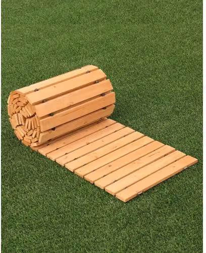 Sentiero da giardino dritto VEVOR in legno di cedro marrone, antiscivolo e srotolabile con collegamento in fune metallica, L: 365 cm, P: 55,88 cm