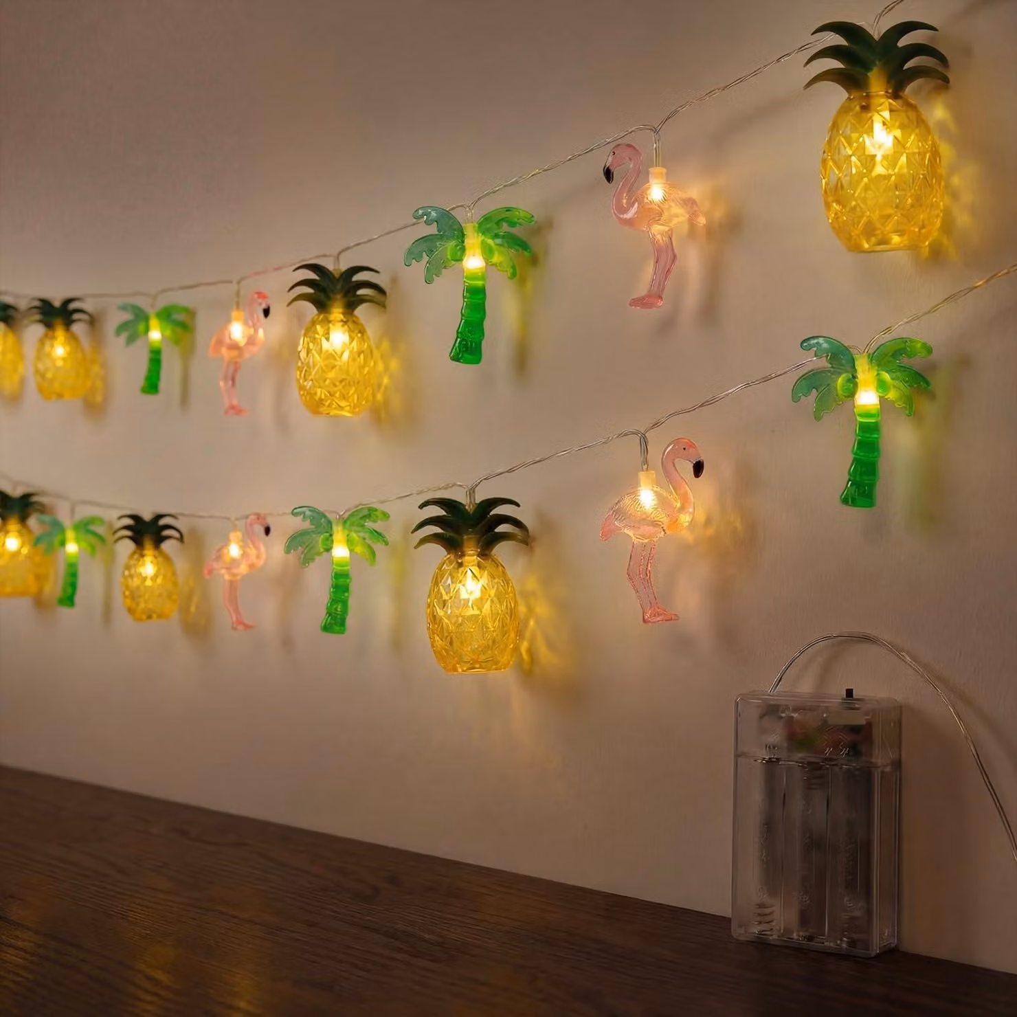 Catena luminosa a tema tropicale, lunghezza 3 metri, 20 LED, motivi: ananas, fenicottero, palme, luce bianca calda