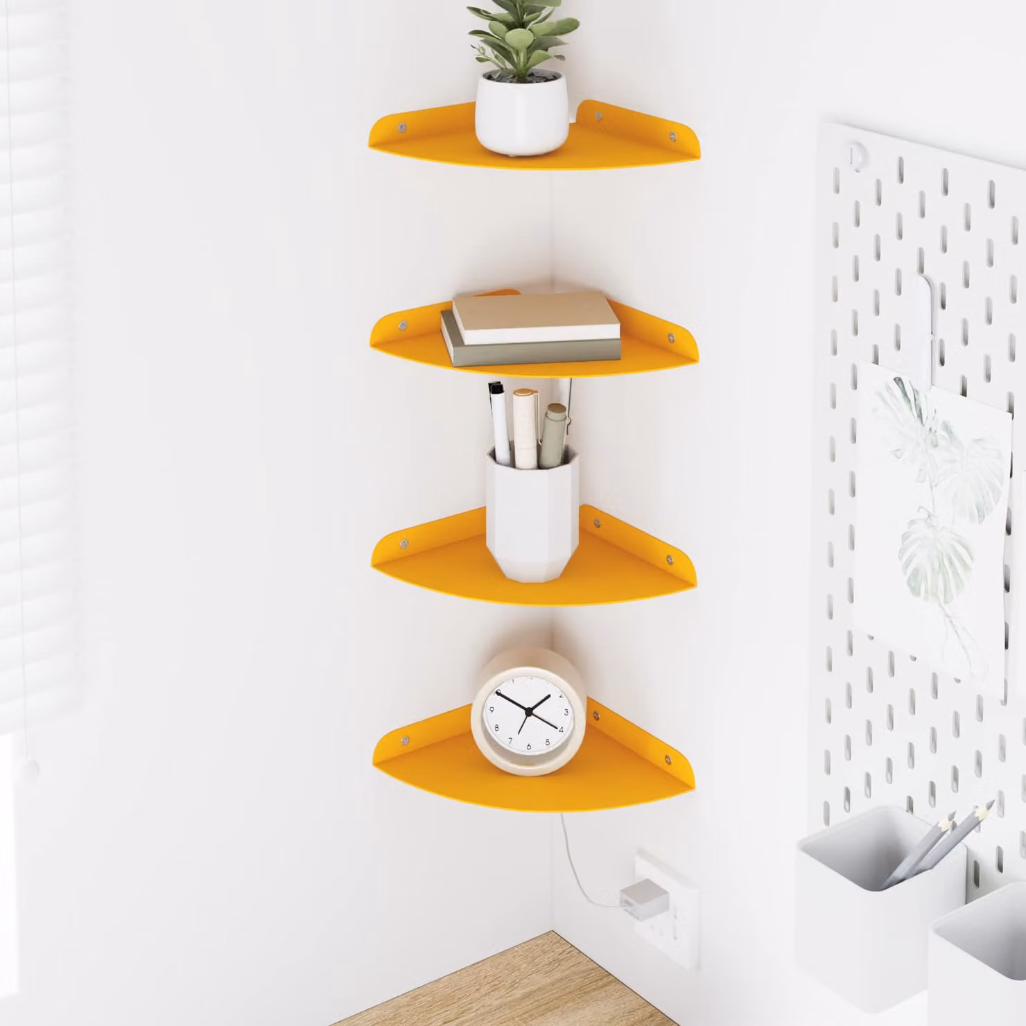 Set di 4 mensole galleggianti da angolo vidaXL in metallo giallo senape opaco per soggiorno, cucina o bagno