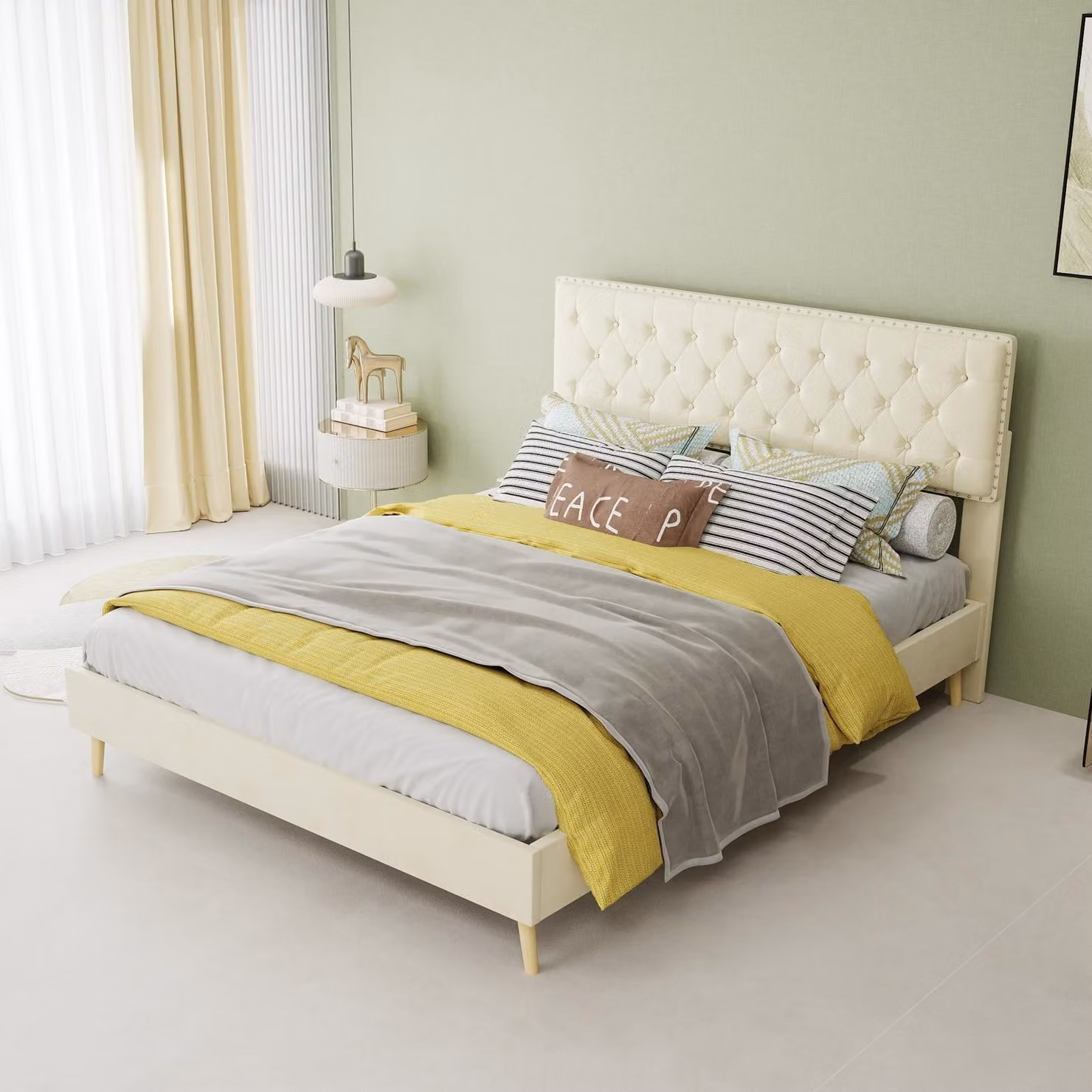 Letto imbottito 140x190 cm con spazio contenitore, base di ricarica e portabicchieri nascosto, rivestito in lino color beige. La struttura del letto include la rete