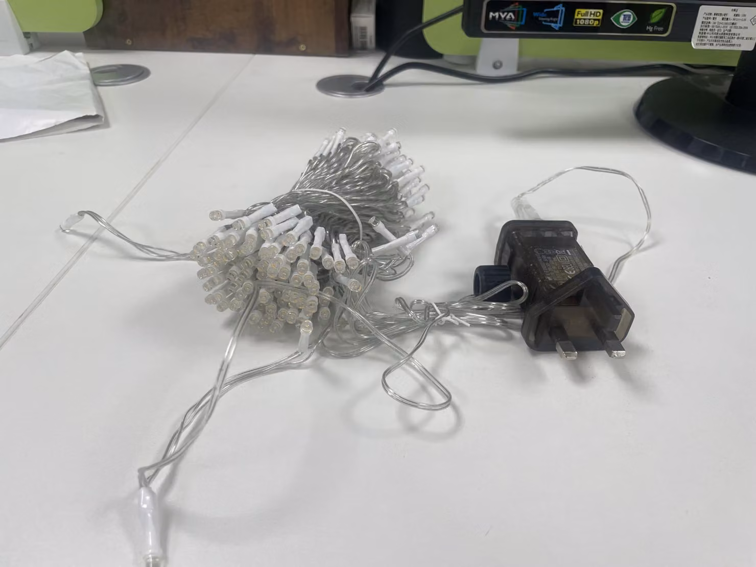 Catena luminosa a LED, 1500 luci, luce bianco caldo, cavo da 3 metri, impermeabile
