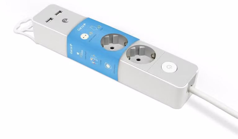 Ciabatta multipresa Garza, con 3 prese, 2 porte USB, interruttore, spina piatta e cavo di 1,4 metri