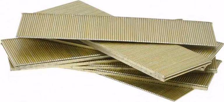 chiodi da 20 mm per chiodatrici pneumatiche, 5000 pezzi.