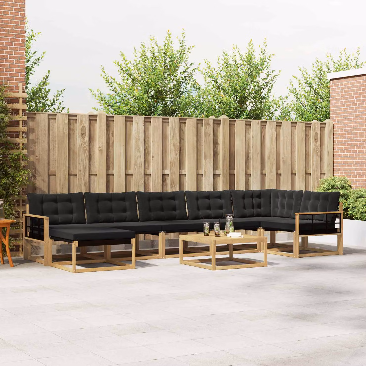 Set di divani da esterno vidaXL 8 pz in legno di acacia con cuscini bianchi e neri e tavolino da giardino