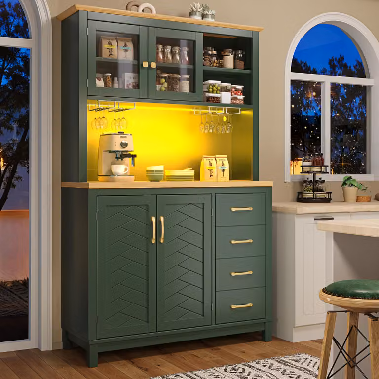 Mobile da cucina Flieks con striscia luminosa a LED e portabottiglie, credenza a 4 ante, mobile contenitore 105,5 x 40 x 180 cm, verde