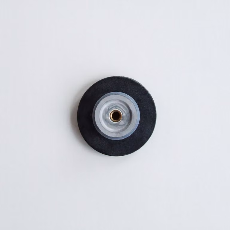 Copertura a scomparsa per lavabo, realizzata in resina minerale, per sifone - colore: nero opaco