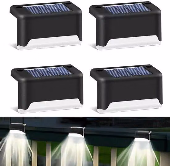 Quattro luci da ponte a LED, bianche, a energia solare, per esterni, terrazze, scale, vialetti, impermeabili.