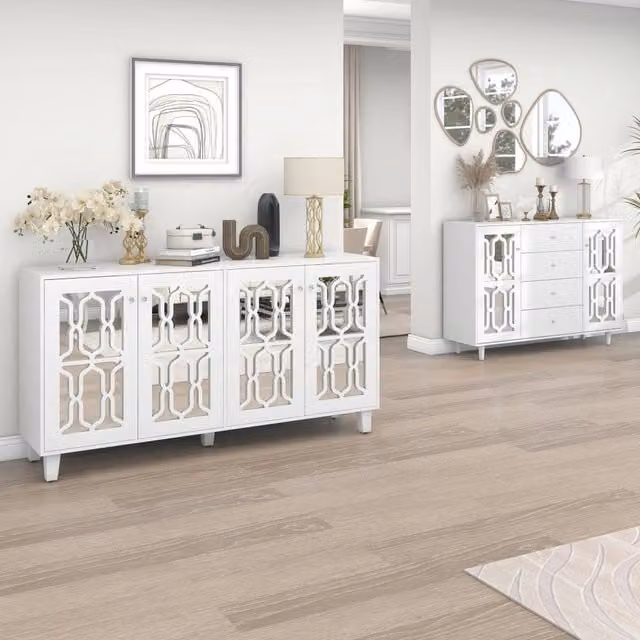 Credenza con quattro ante e ripiano interno mobile in MDF bianco con superficie a specchio 160 × 40 × 84 cm