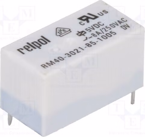 1 relè: elettromagnetico, 8A/250VAC, bobina: 5VDC, 8A, modello RM40-3021-85-1005, elettrico