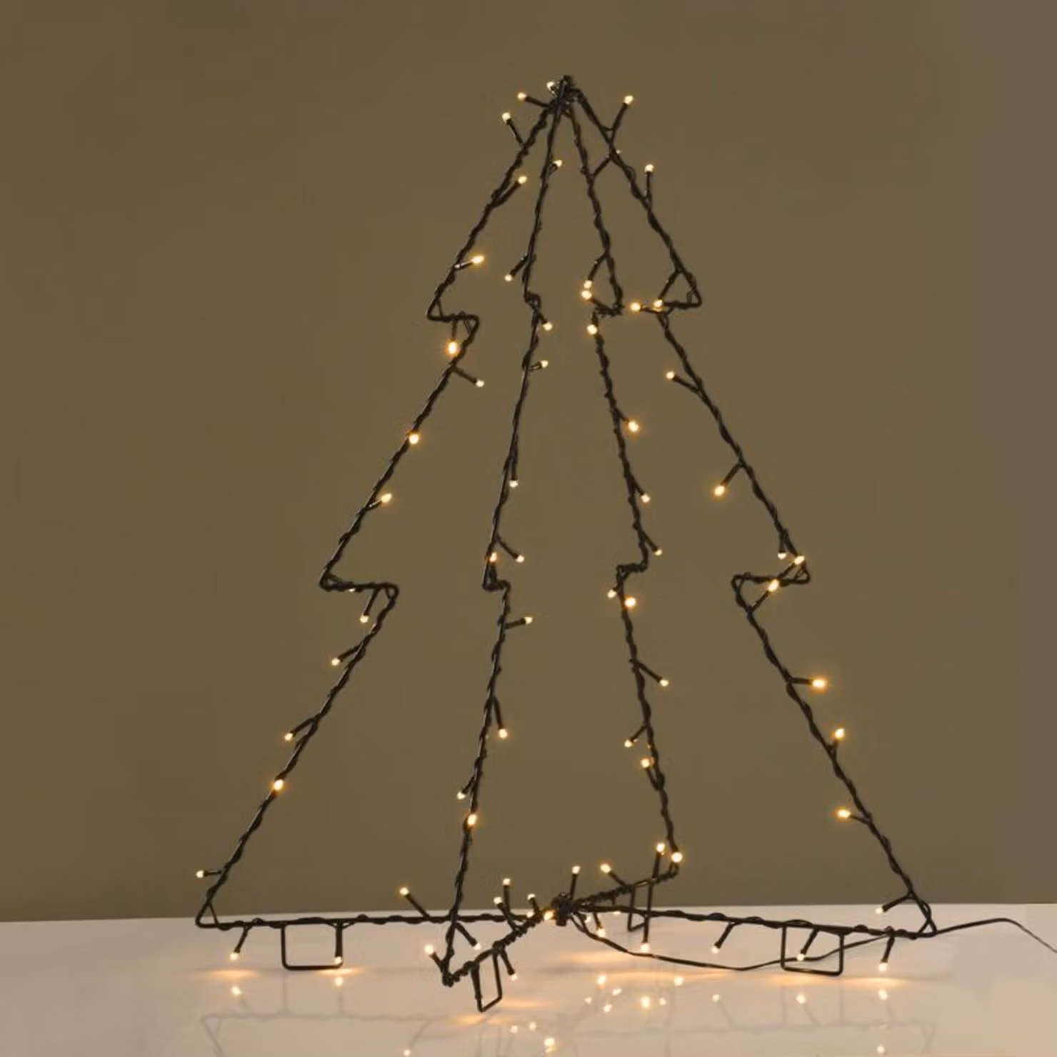 ACA Lighting Albero in metallo, 74 LED WW 220-240V cavo nero IP44 55X65CM, 4m alimentazione X07751446