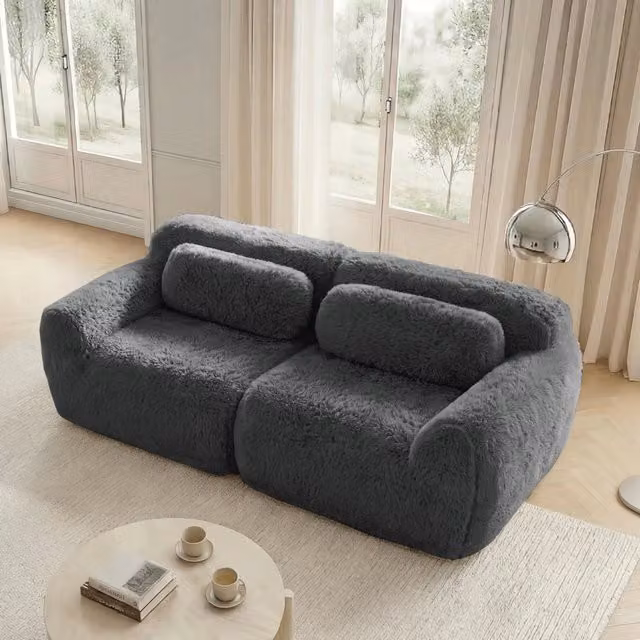 Divano modulare senza struttura con silhouette avvolgente; in tessuto peluche; grigio