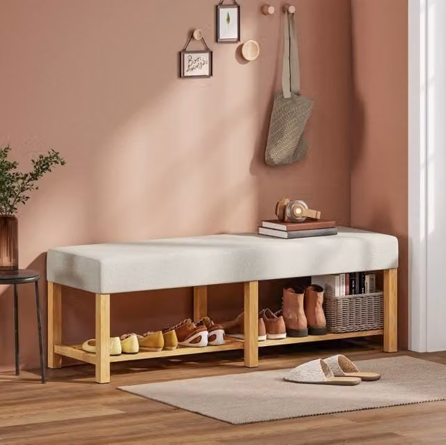 Panca porta scarpe MODFU in legno di gomma con cuscino in tessuto beige e bianco per ingresso o camera da letto L: 140 cm