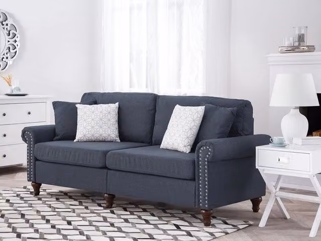 Divano a 3 posti in stile Chesterfield BELIANI grigio con rivestimento in tessuto e cuscini inclusi L: 195 cm, P: 76 cm, H: 84 cm – 1
