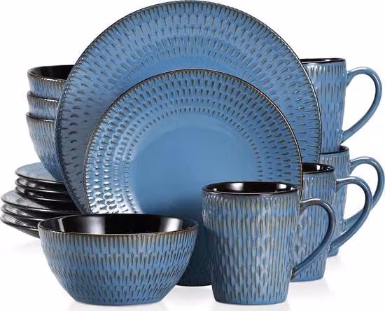 Set di Cucina da 32 pezzi per 8 persone Set di Cucina composto da 32 pezzi, adatto per 8 persone.
