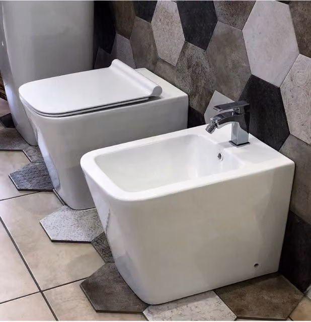 Coppia di sanitari wc e bidet a terra ceramica SICENA SQUARED